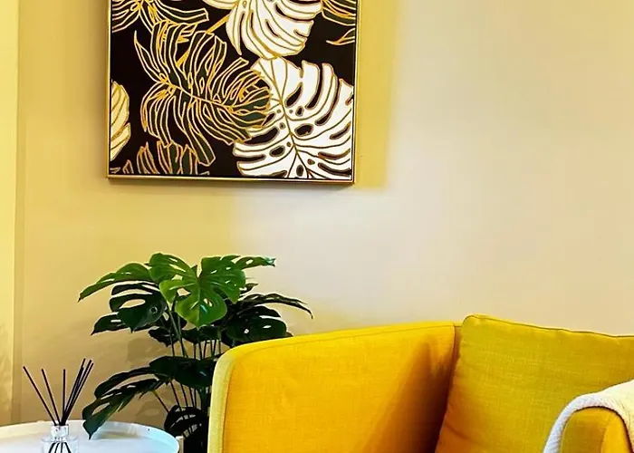 Uptown Parksuites Tower Two - Bgc Taguig, *